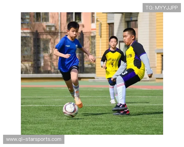 俱乐部与学校合作推广校园足球课程获支持 俱乐部与学校合作推广校园足球课程获支持